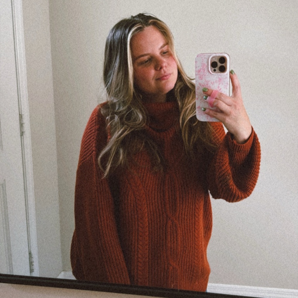 Meet your Posher, Chrystal